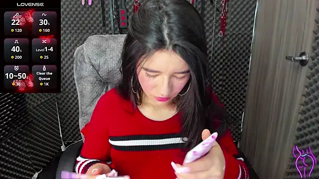 Snapshot of lilihot_ chatting on October 31, 3:35 pm lilihot online show from October 31, 3:35 pm