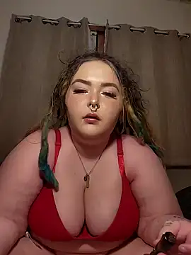 Snapshot of LitHippieBaby420 chatting on February 22, 1:00 am LitHippieBaby420 online show from February 22, 1:00 am