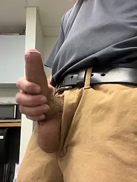 rubble3939 online show from February 18, 9:55 pm