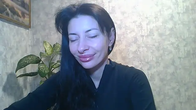 Snapshot of LissaBlossom chatting on October 18, 4:15 am LissaBlossom online show from October 18, 4:15 am