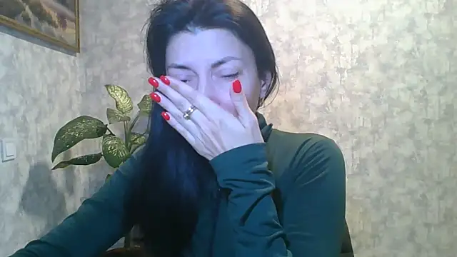 Snapshot of LissaBlossom chatting on October 22, 3:40 am LissaBlossom online show from October 22, 3:40 am