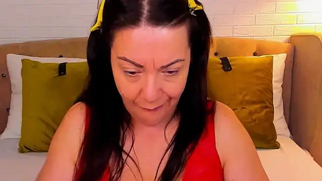 SarahGrays online show from September 24, 8:45 pm