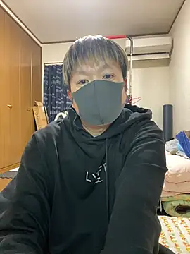 Snapshot of K0718 chatting on February 7, 3:12 am K0718 online show from February 7, 3:12 am