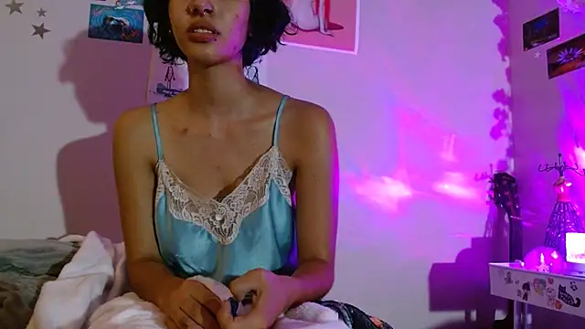 Rubyred2369 online show from February 25, 5:19 am