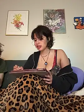 Rubyred2369 online show from April 12, 1:43 am