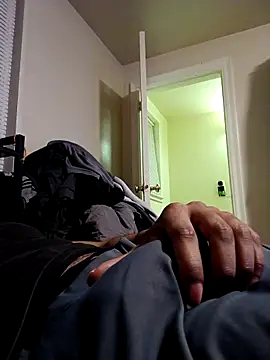 Snapshot of MrDaddyBbSnake chatting on February 16, 7:15 am MrDaddyBbSnake online show from February 16, 7:15 am