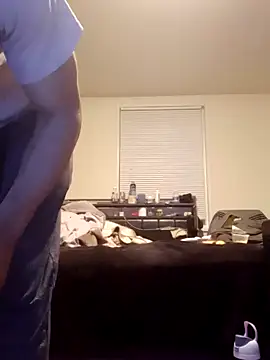 Snapshot of MrDaddyBbSnake chatting on February 24, 1:57 am MrDaddyBbSnake online show from February 24, 1:57 am