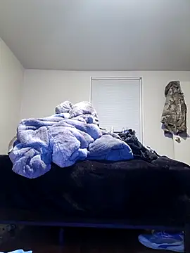 Snapshot of MrDaddyBbSnake chatting on February 28, 2:20 am MrDaddyBbSnake online show from February 28, 2:20 am