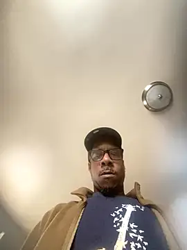 Snapshot of MrDaddyBbSnake chatting on September 22, 8:44 pm MrDaddyBbSnake online show from September 22, 8:44 pm