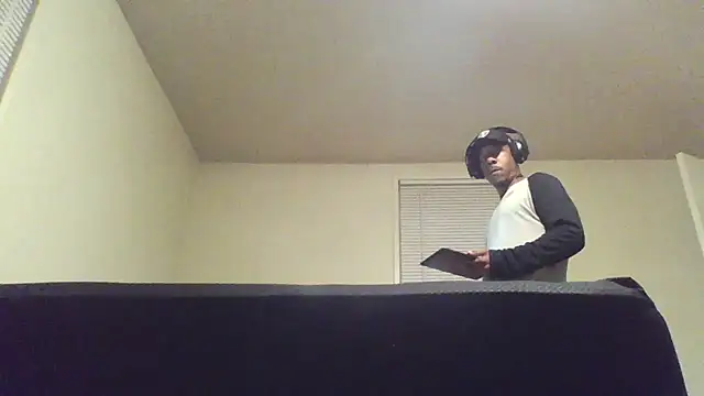 Snapshot of MrDaddyBbSnake chatting on September 28, 11:43 pm MrDaddyBbSnake online show from September 28, 11:43 pm