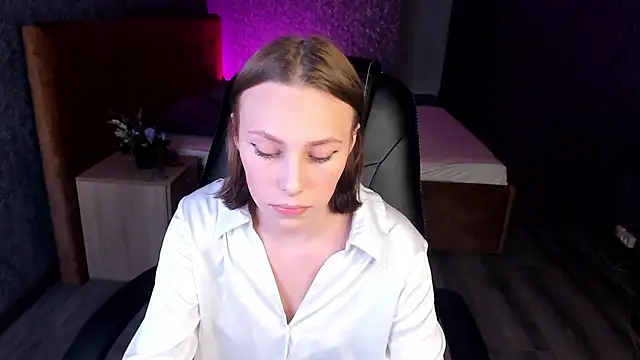 Aliceforfuun online show from January 12, 3:03 pm