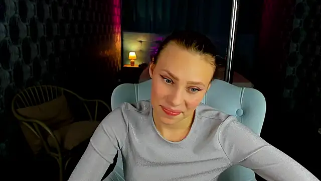 Aliceforfuun online show from January 17, 8:56 am