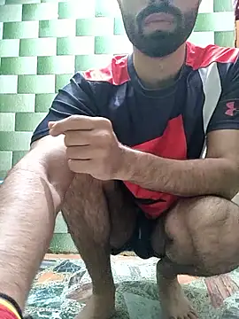 TOPMOON001 online show from October 27, 5:33 am