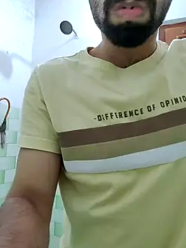 TOPMOON001 online show from November 16, 6:57 pm