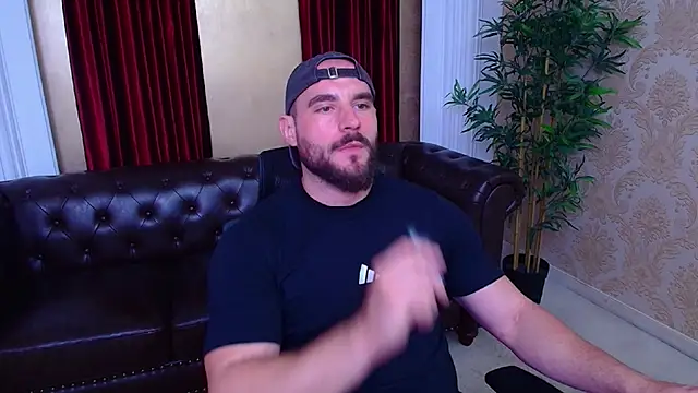 AdamJamesonn online show from September 23, 5:21 am