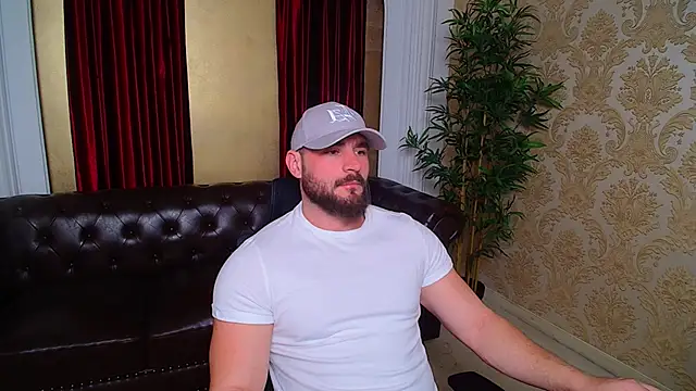 AdamJamesonn online show from November 15, 6:00 am