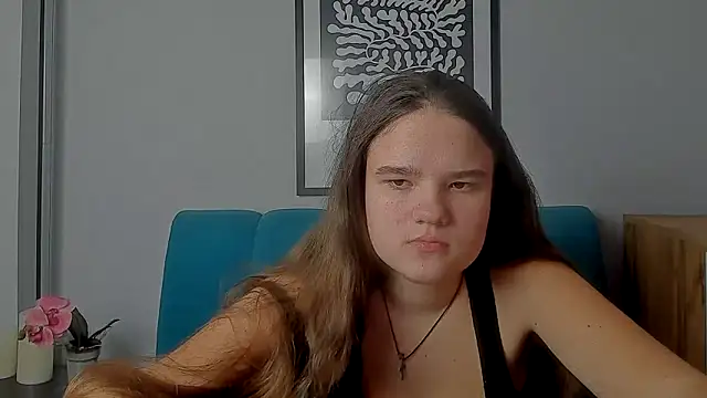 AdeleCruz online show from February 14, 1:08 pm