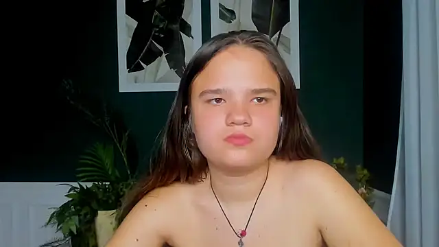AdeleCruz online show from May 12, 12:02 pm