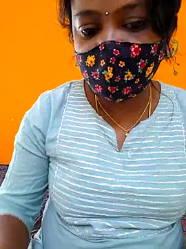 Snapshot of kanikasree chatting on March 5, 9:49 am kanikasree online show from March 5, 9:49 am