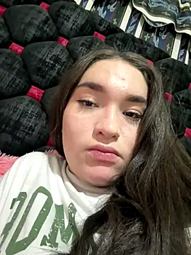 chelsea bolton  online show from December 20, 12:51 am