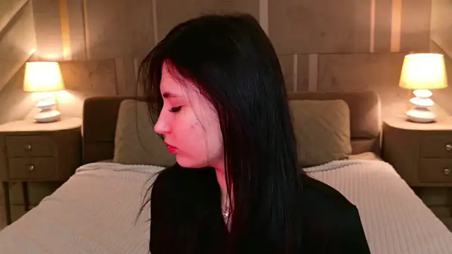 EmmaLawrens online show from March 18, 10:29 am