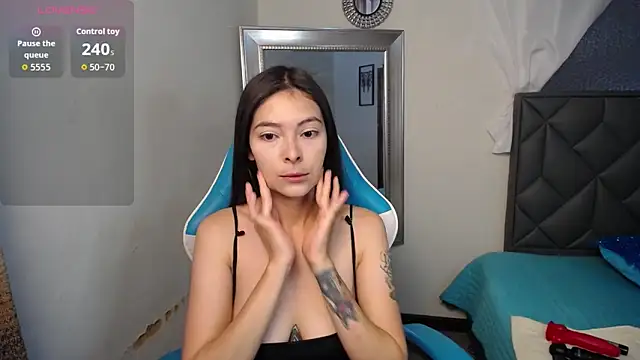 Aleska Miami online show from December 5, 3:20 pm