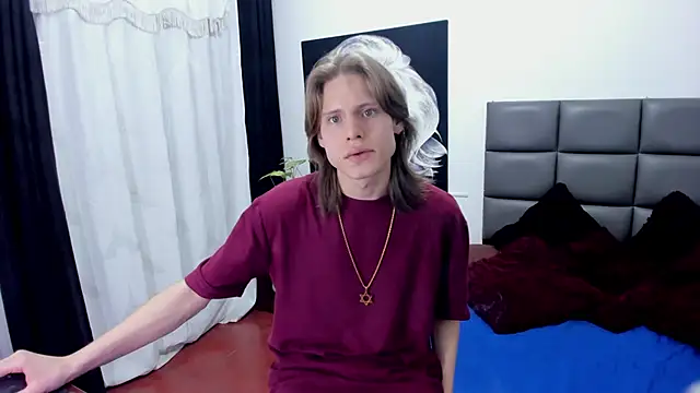 blondie lover69 online show from January 25, 8:10 pm