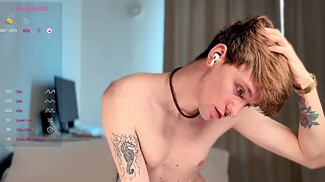 Calvin Polanski online show from April 18, 5:44 am