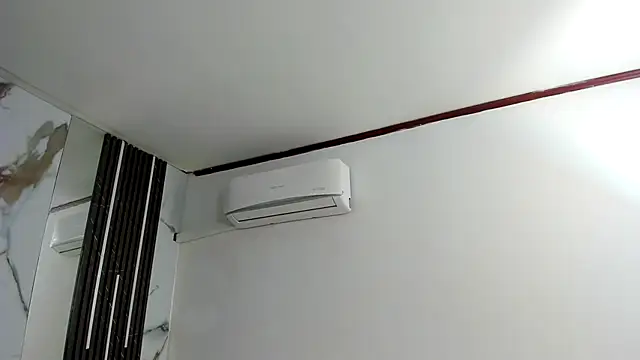 Kim Lennon online show from October 21, 12:39 pm