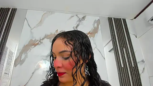 Kim Lennon online show from October 24, 12:45 pm