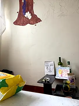 boysLittle online show from October 3, 3:20 pm