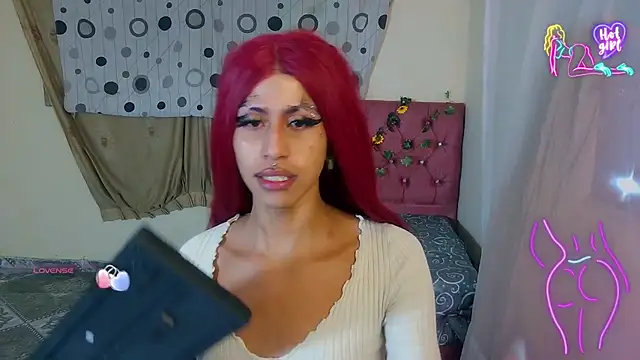 boysLittle online show from May 5, 1:35 am