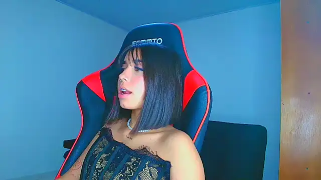 Rousse violett online show from November 9, 11:58 pm