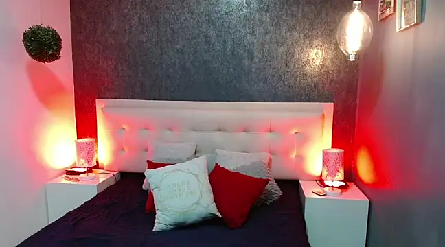 Snapshot of gabriela_cortez chatting on February 3, 7:21 pm gabriela cortez online show from February 3, 7:21 pm