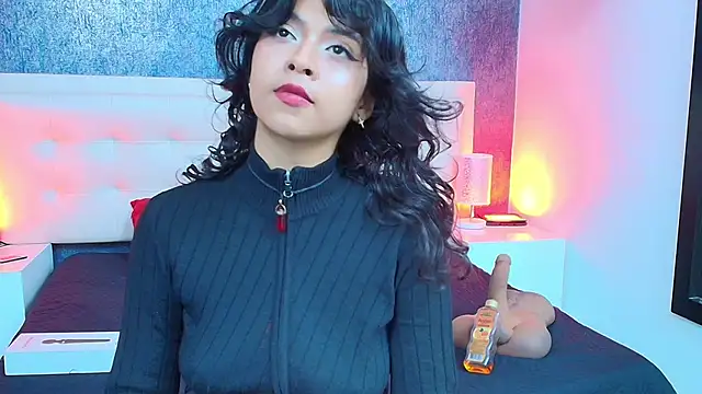 Snapshot of gabriela_cortez chatting on February 14, 10:25 pm gabriela cortez online show from February 14, 10:25 pm