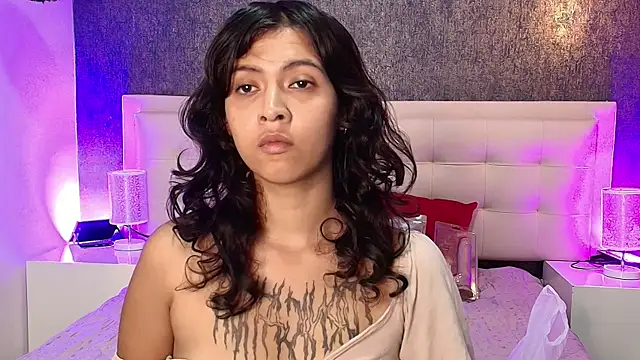 Snapshot of gabriela_cortez chatting on February 17, 7:21 pm gabriela cortez online show from February 17, 7:21 pm