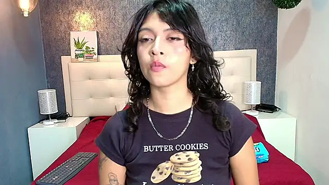 Snapshot of gabriela_cortez chatting on February 22, 7:47 pm gabriela cortez online show from February 22, 7:47 pm