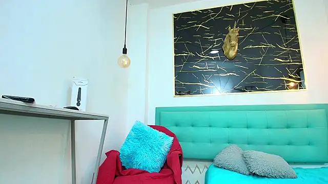 Snapshot of gabriela_cortez chatting on October 13, 2:06 pm gabriela cortez online show from October 13, 2:06 pm