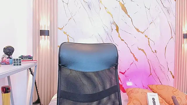 Snapshot of gabriela_cortez chatting on February 3, 12:43 pm gabriela cortez online show from February 3, 12:43 pm