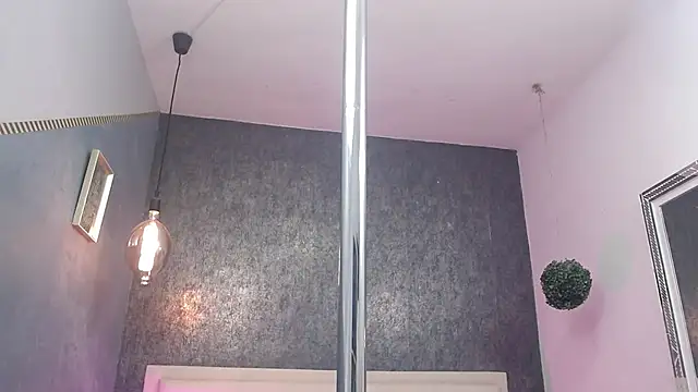 gabriela cortez online show from June 21, 2:58 am