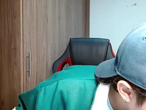 alex parker07 online show from February 1, 12:29 am