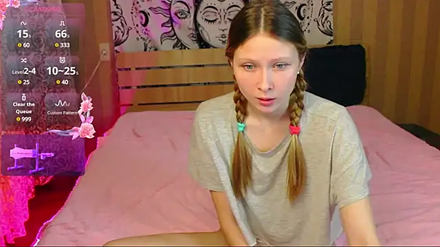 Snapshot of meek_cutie chatting on February 9, 1:25 pm meek cutie online show from February 9, 1:25 pm