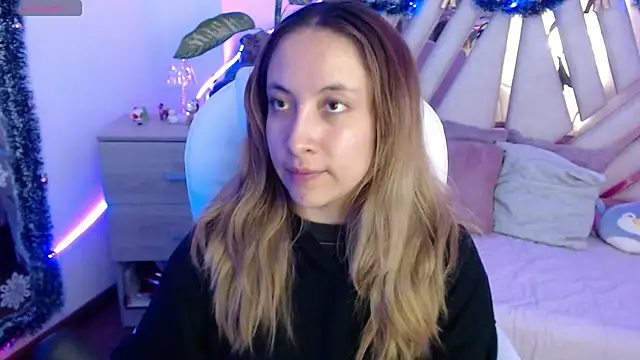 NyxAndria 1 online show from December 4, 10:29 pm