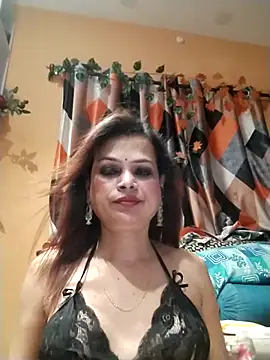 SANA-LEONI online show from March 26, 2:44 pm