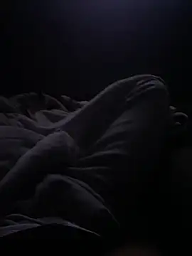 emmarod18 online show from December 17, 8:20 am