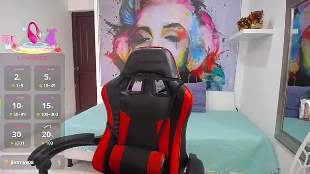 Snapshot of Maylin_horny19 chatting on October 30, 7:25 pm Maylin horny19 online show from October 30, 7:25 pm