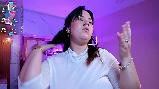 zoes milee online show from January 19, 11:36 am