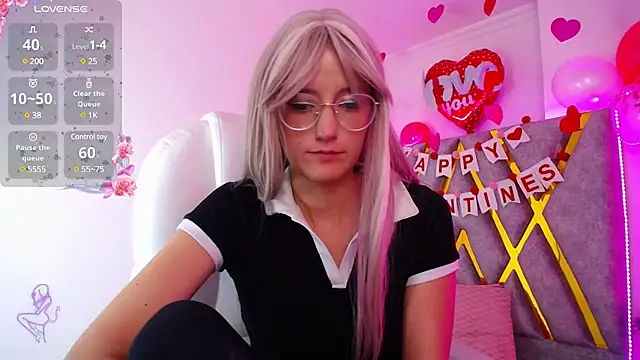 SussanHottye1  online show from February 11, 4:02 pm