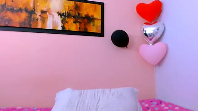 Snapshot of Mattilda_18 chatting on February 22, 11:46 pm Mattilda 18 online show from February 22, 11:46 pm