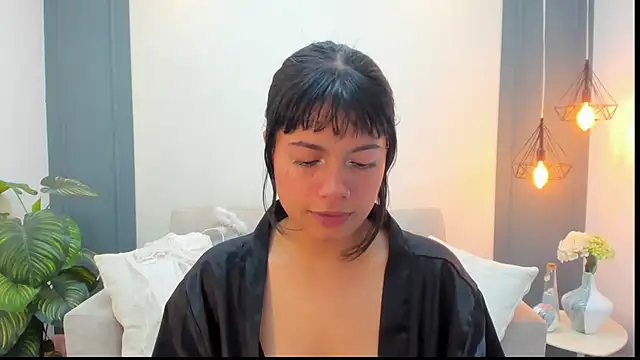 Mattilda 18 online show from February 12, 12:33 pm